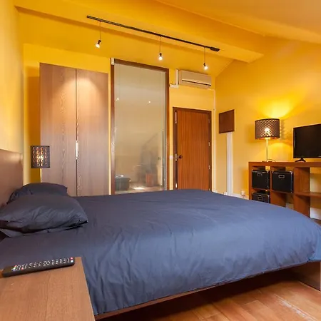 Bairro Alto Modern Two Bedroom Apartment