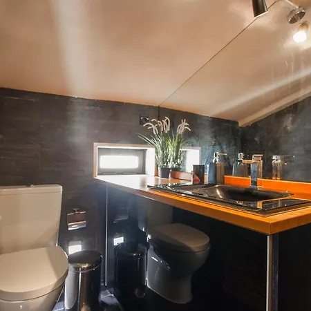 Apartamento Bairro Alto Modern Two Bedroom *