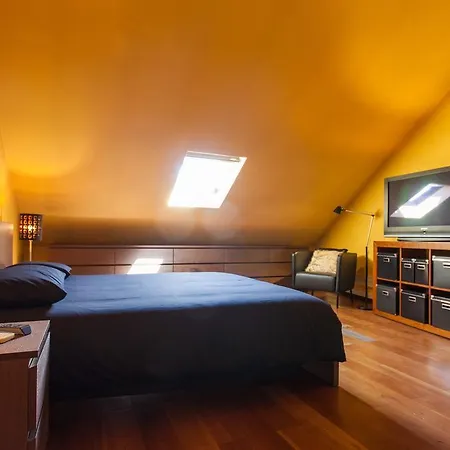 Bairro Alto Modern Two Bedroom *